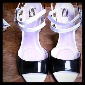 Woman's  signature brands high-heeled dress shoes